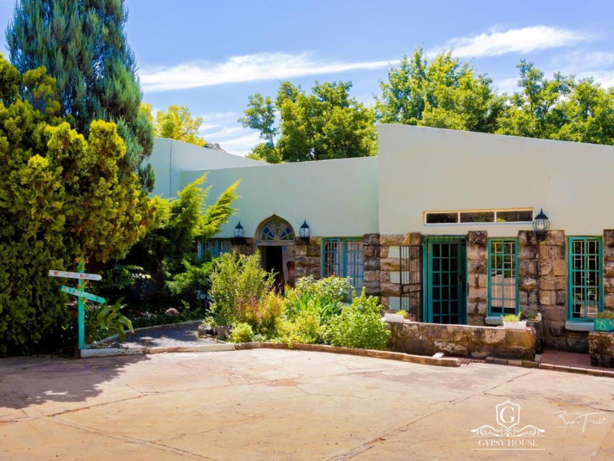 Apartmán Gypsy Wagons And Vans, Clarens Exteriér fotografie